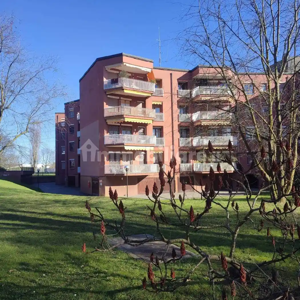 Appartamento in vendita a Arese