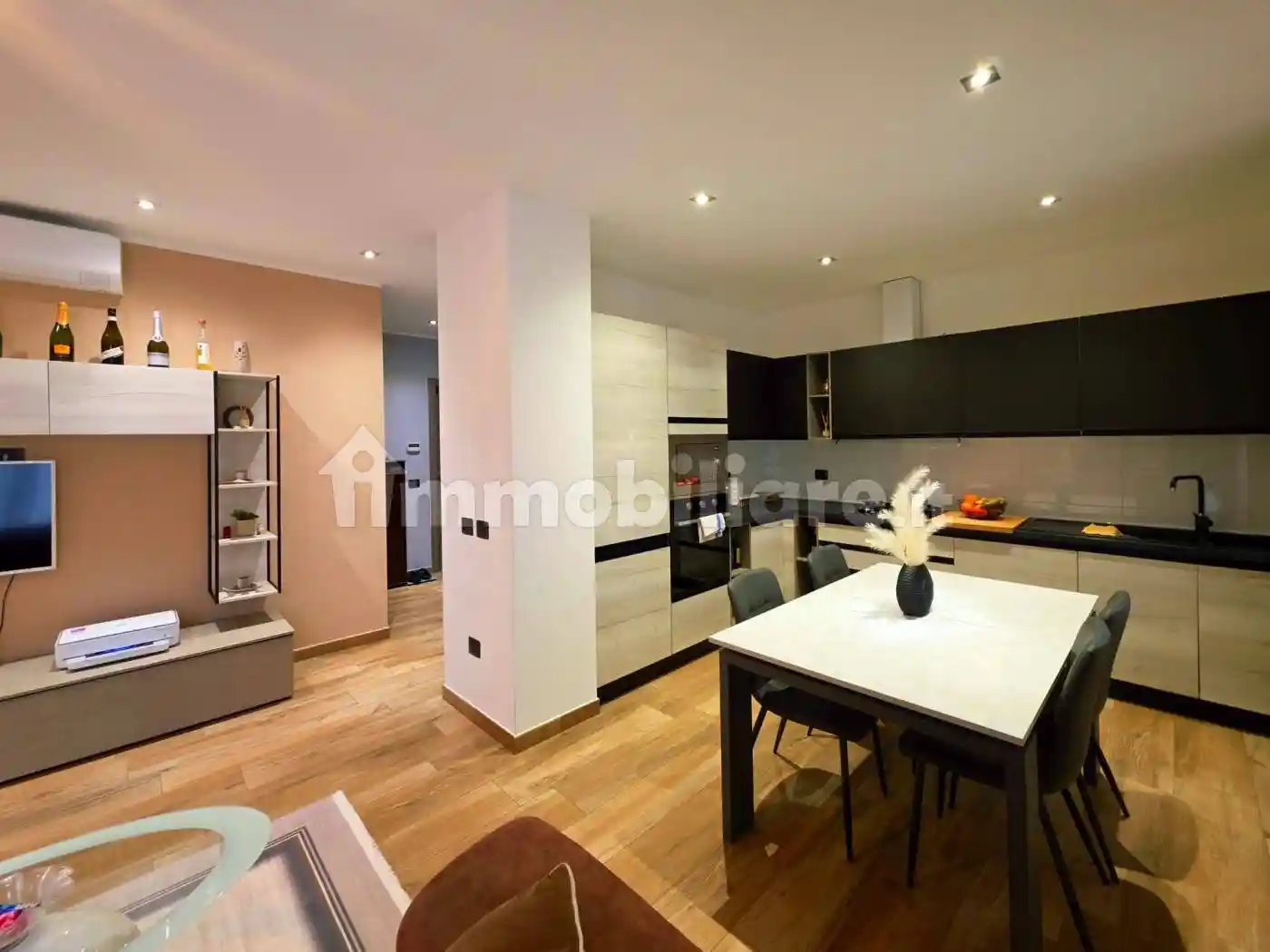 Appartamento in vendita a Parma