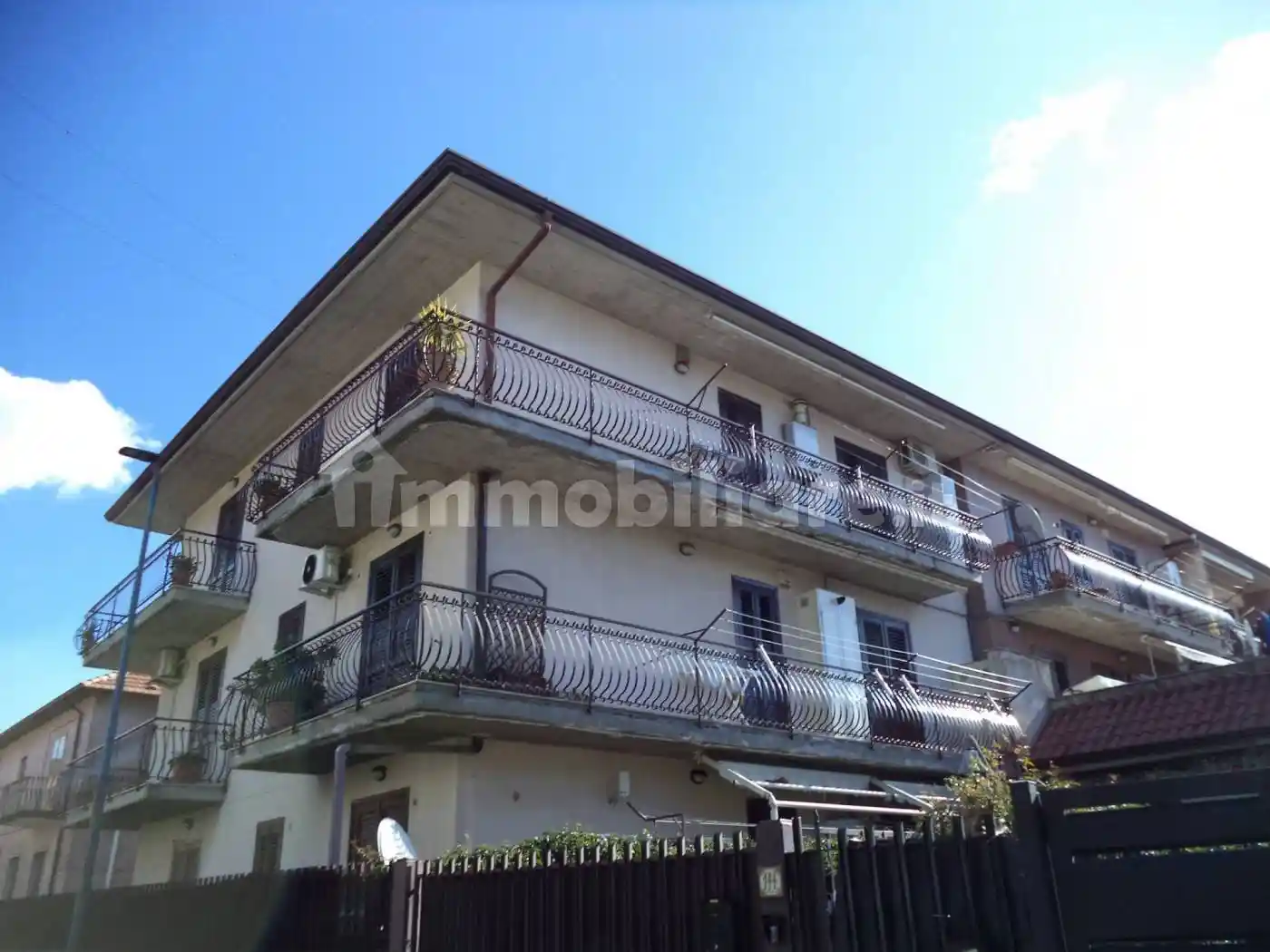 Appartamento in vendita a Pedara