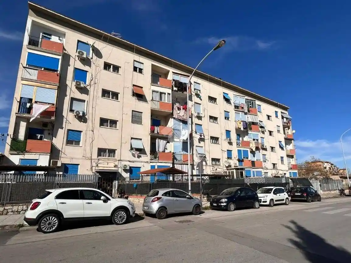 Appartamento in vendita a Palermo