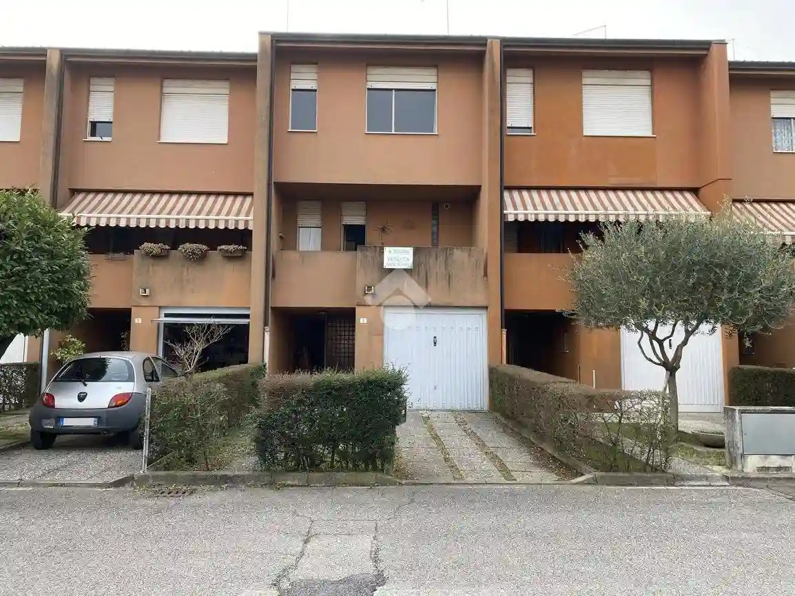 Villetta a schiera - foto 2