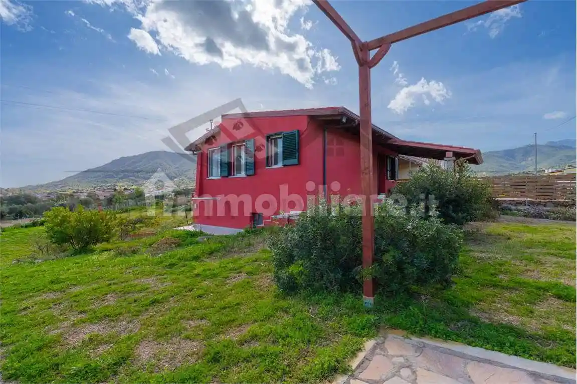 Casa indipendente in vendita a Torpè