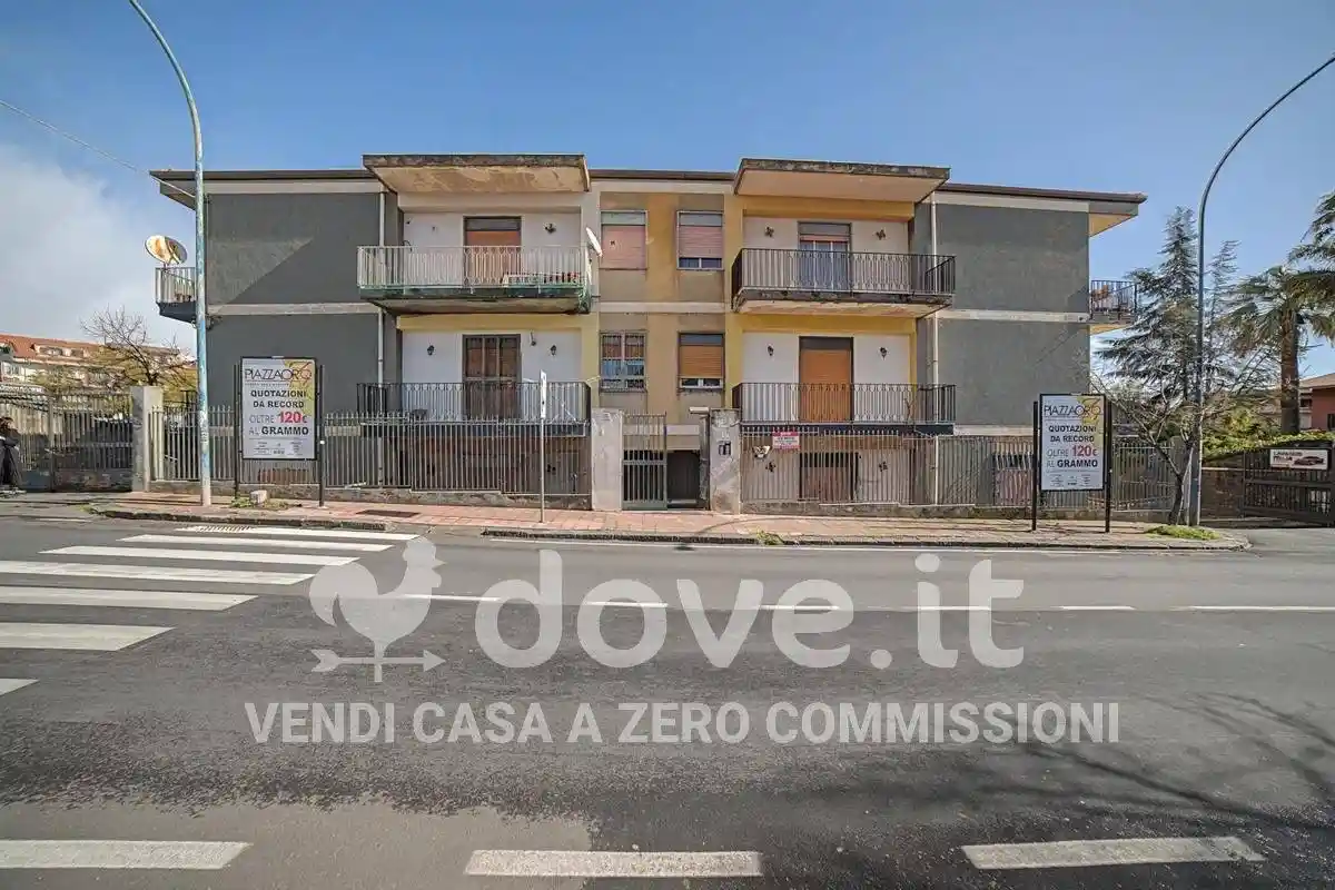 Appartamento in vendita a Sant'Agata li Battiati