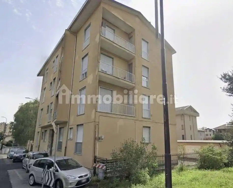 Appartamento in vendita a Limbiate