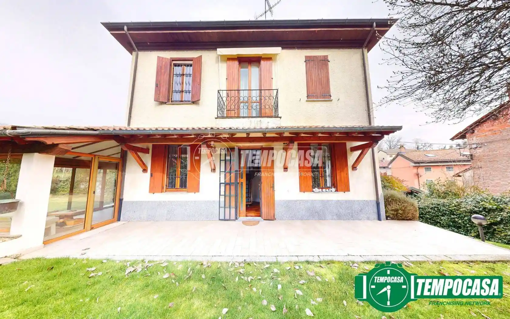 Villa in vendita a Pomaro Monferrato