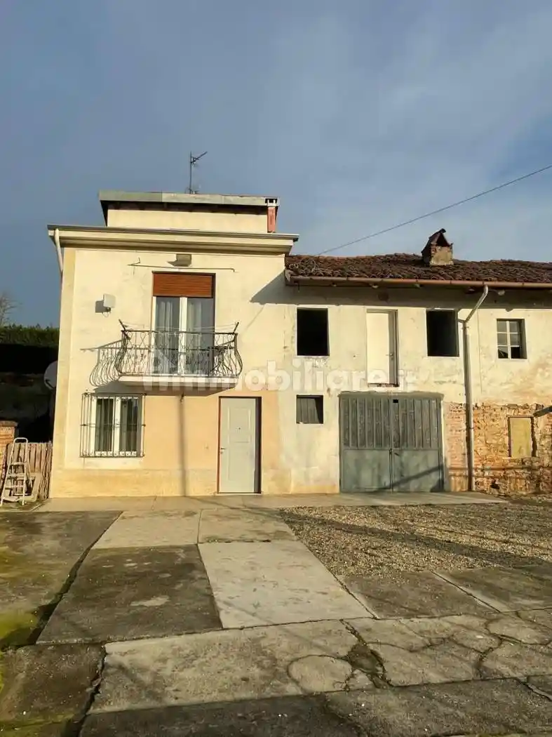 Rustico - Casale in vendita a Castello di Annone