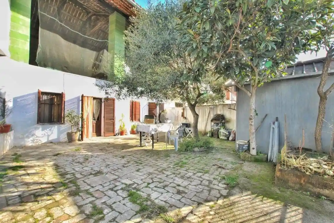 Casa indipendente in vendita a Borgo d'Ale