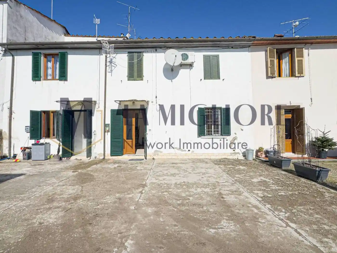 Casa indipendente in vendita a Pistoia