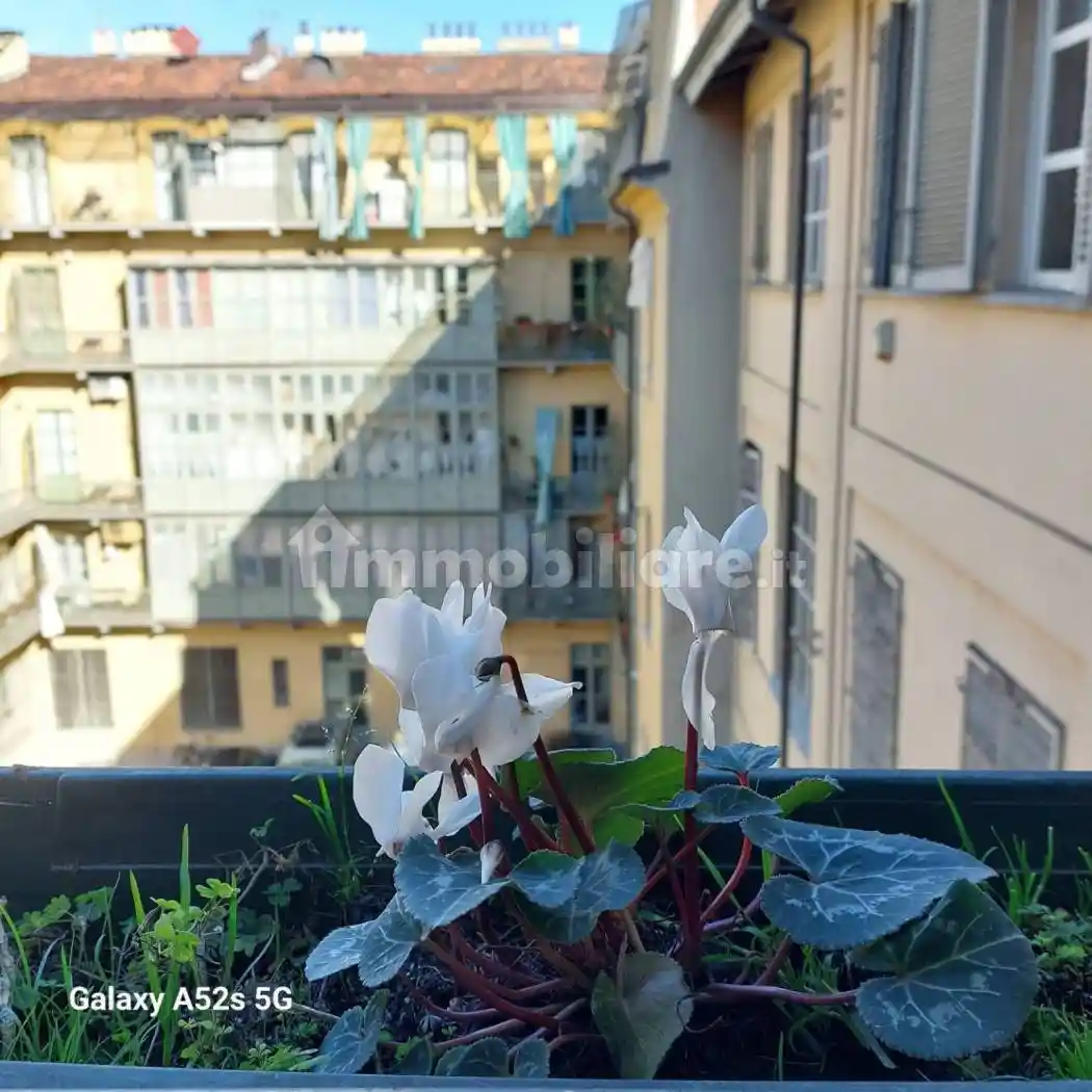 Appartamento in vendita a Torino