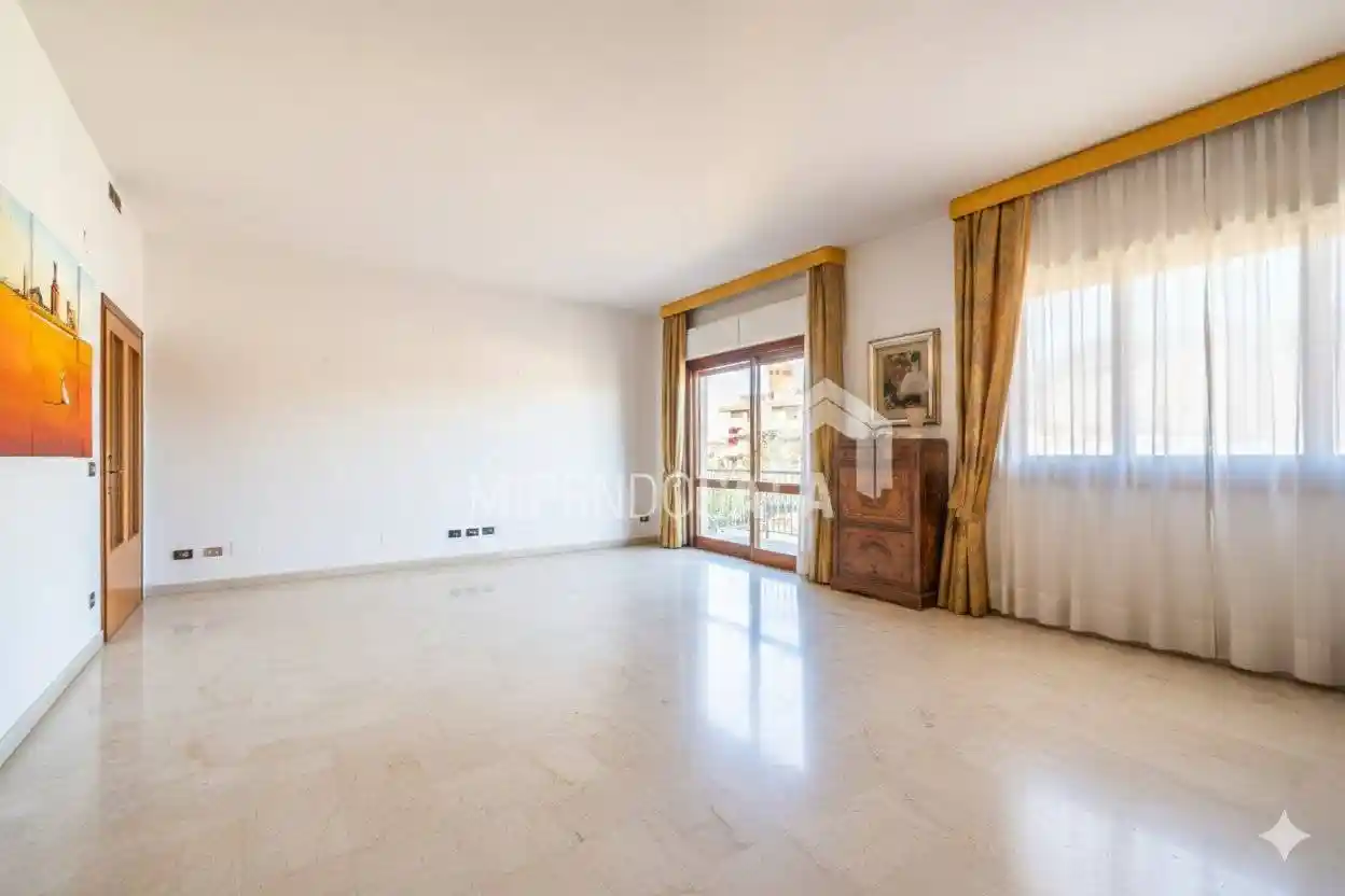 Appartamento in vendita a Palermo