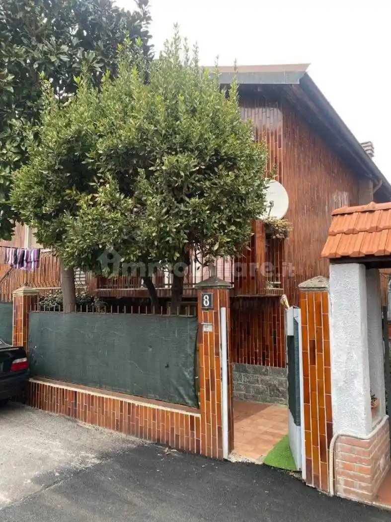 Villa in vendita a Pioltello