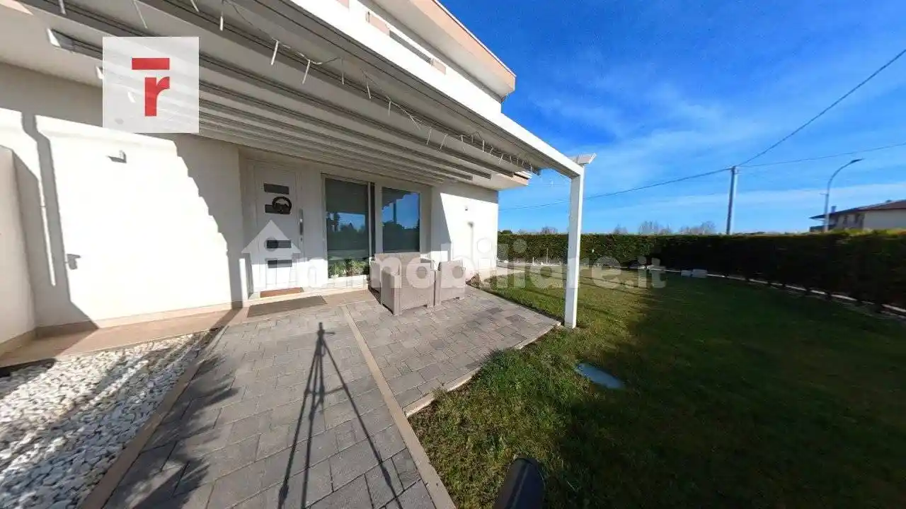 Villa in vendita a Legnaro