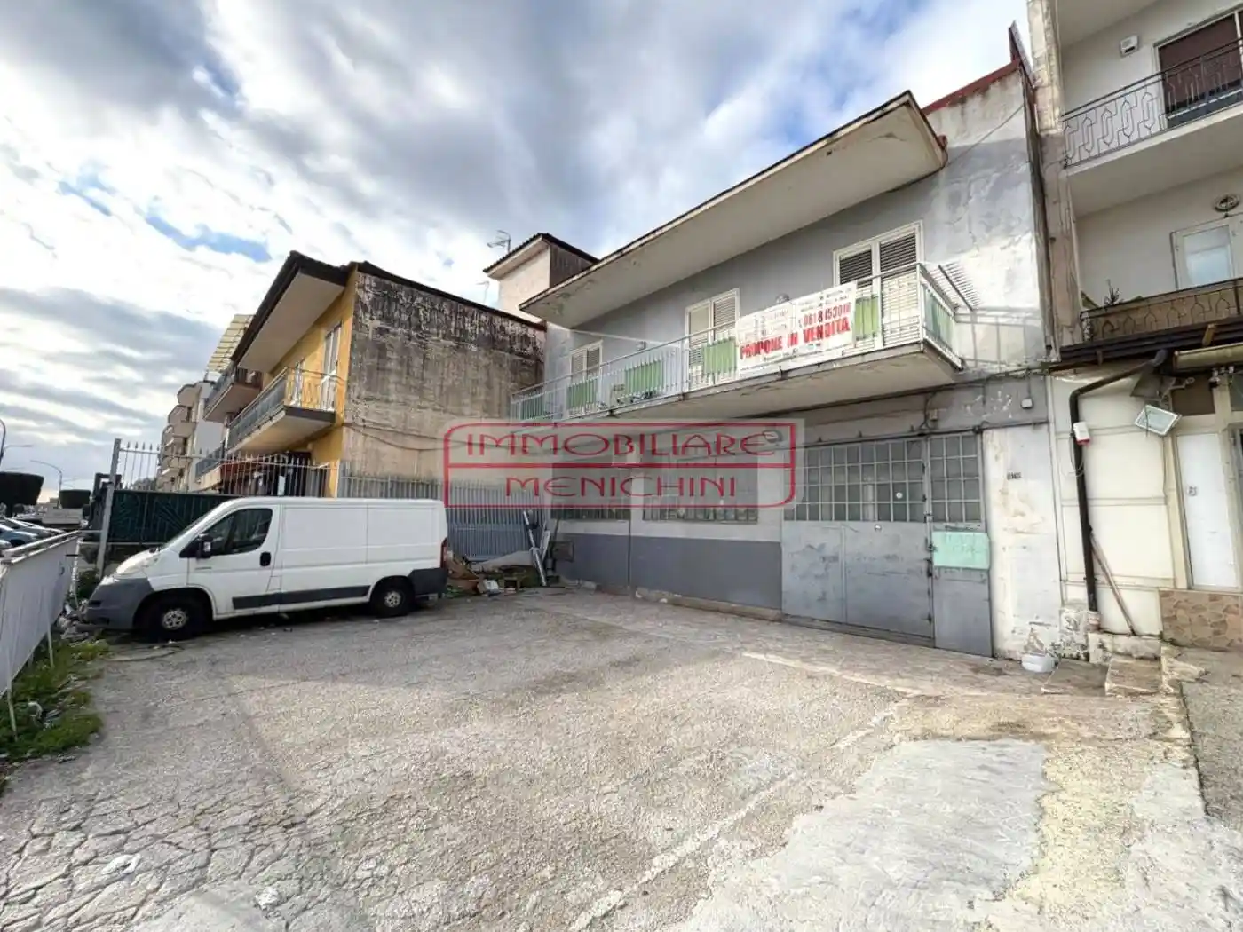 Palazzo - Edificio in vendita a Mariglianella