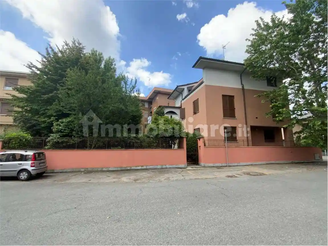 Villa in vendita a Novara