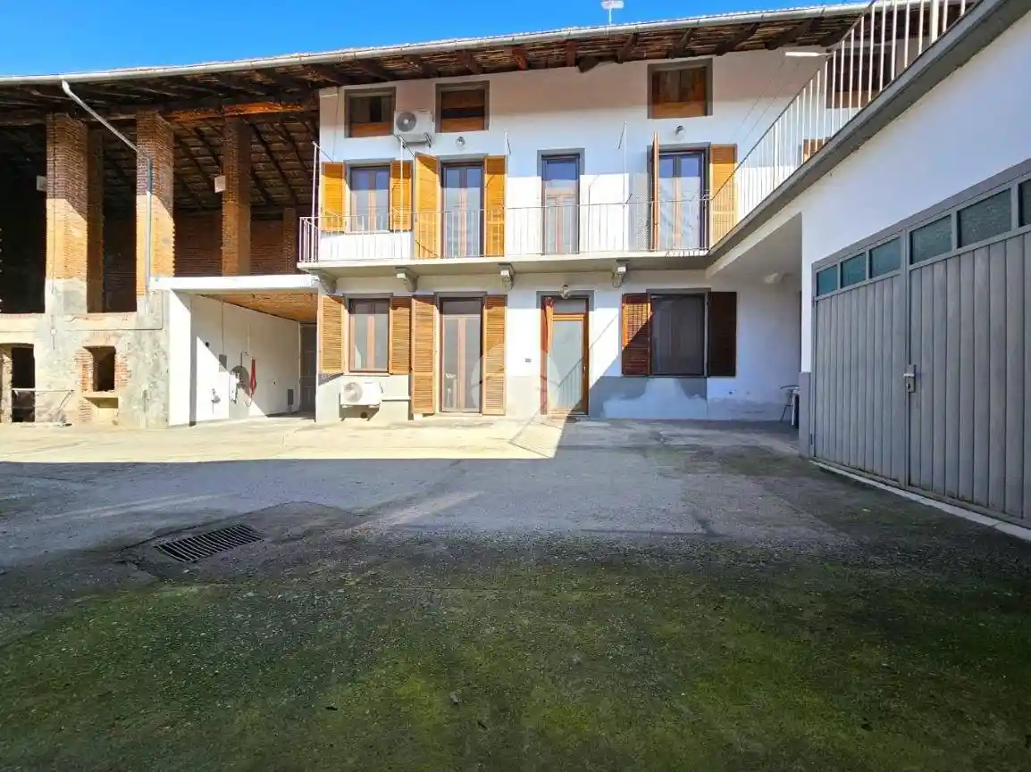 Casa indipendente in vendita a Caluso