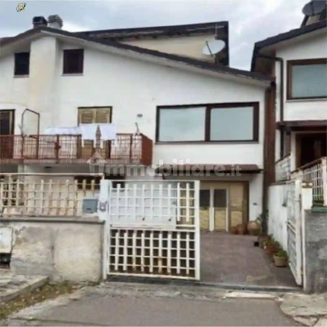 Villetta a schiera - foto 2