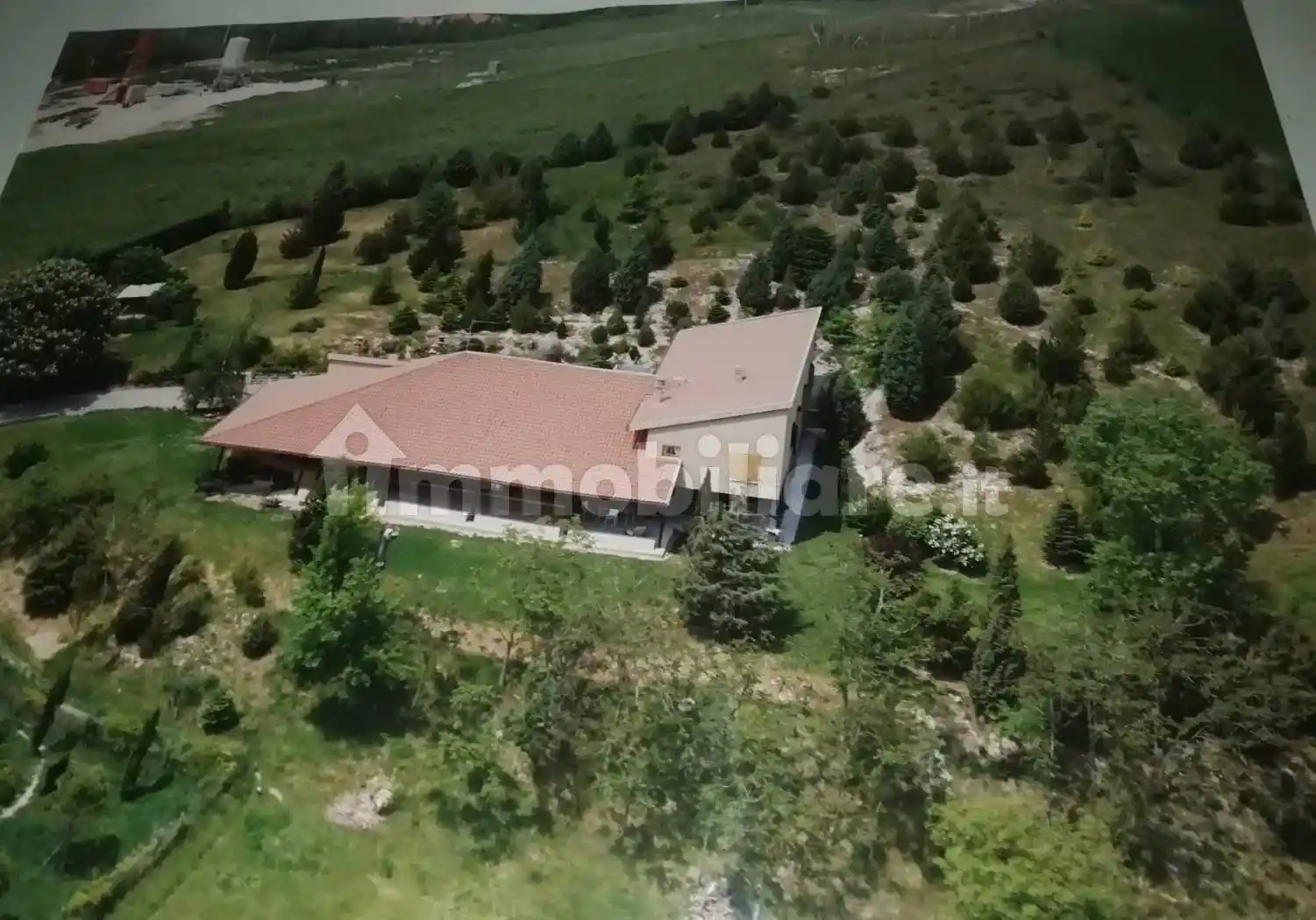 Villa in vendita a Fabriano