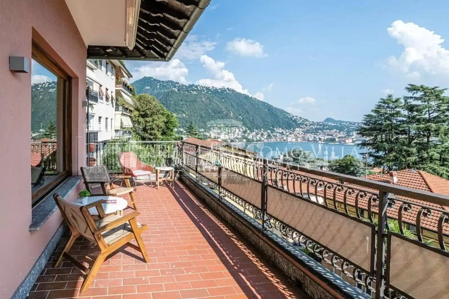 Villa in vendita a Como