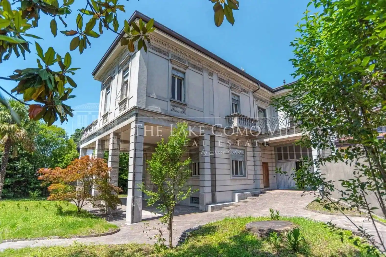 Villa in vendita a Como