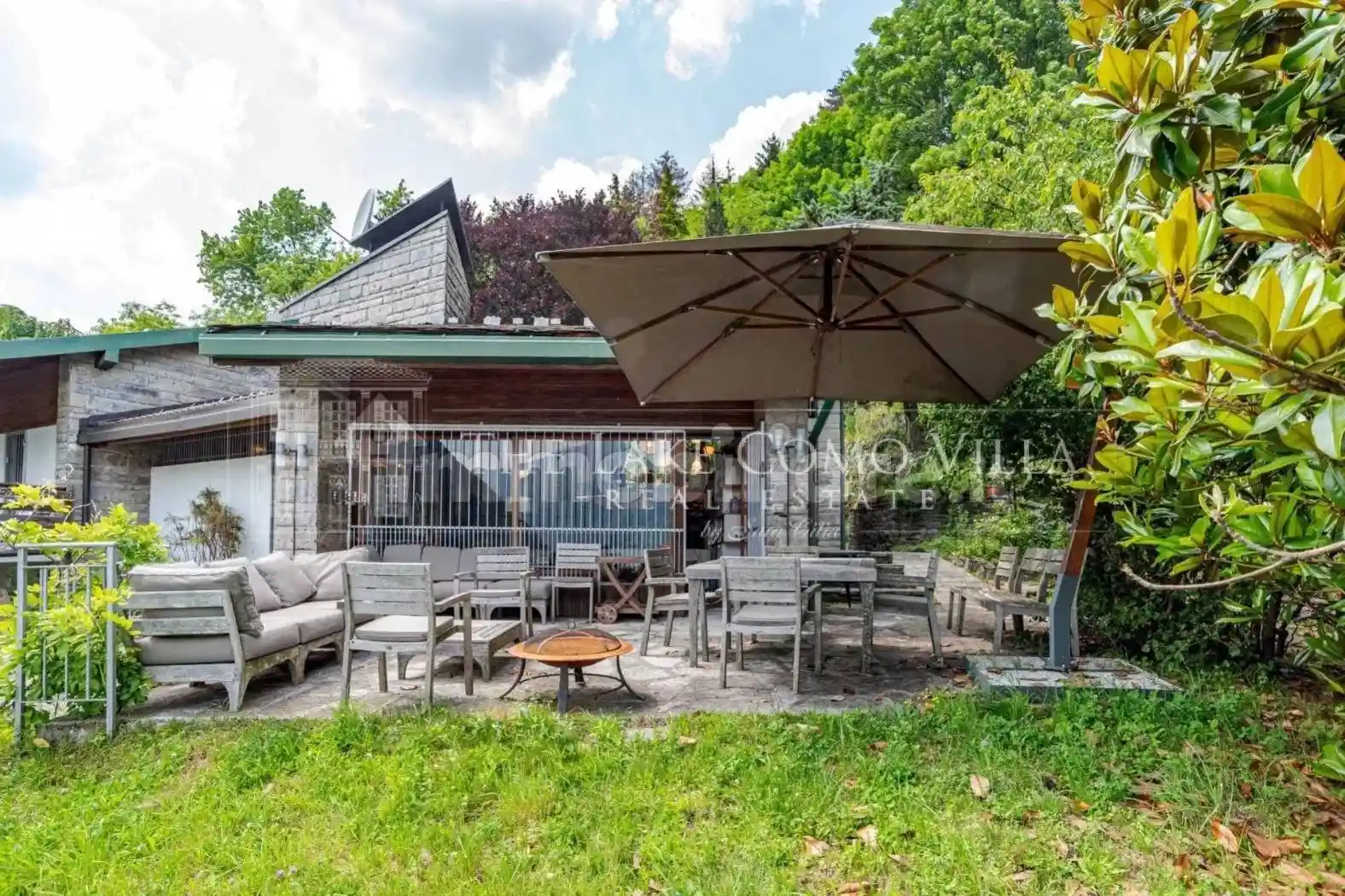 Villa in vendita a Dizzasco