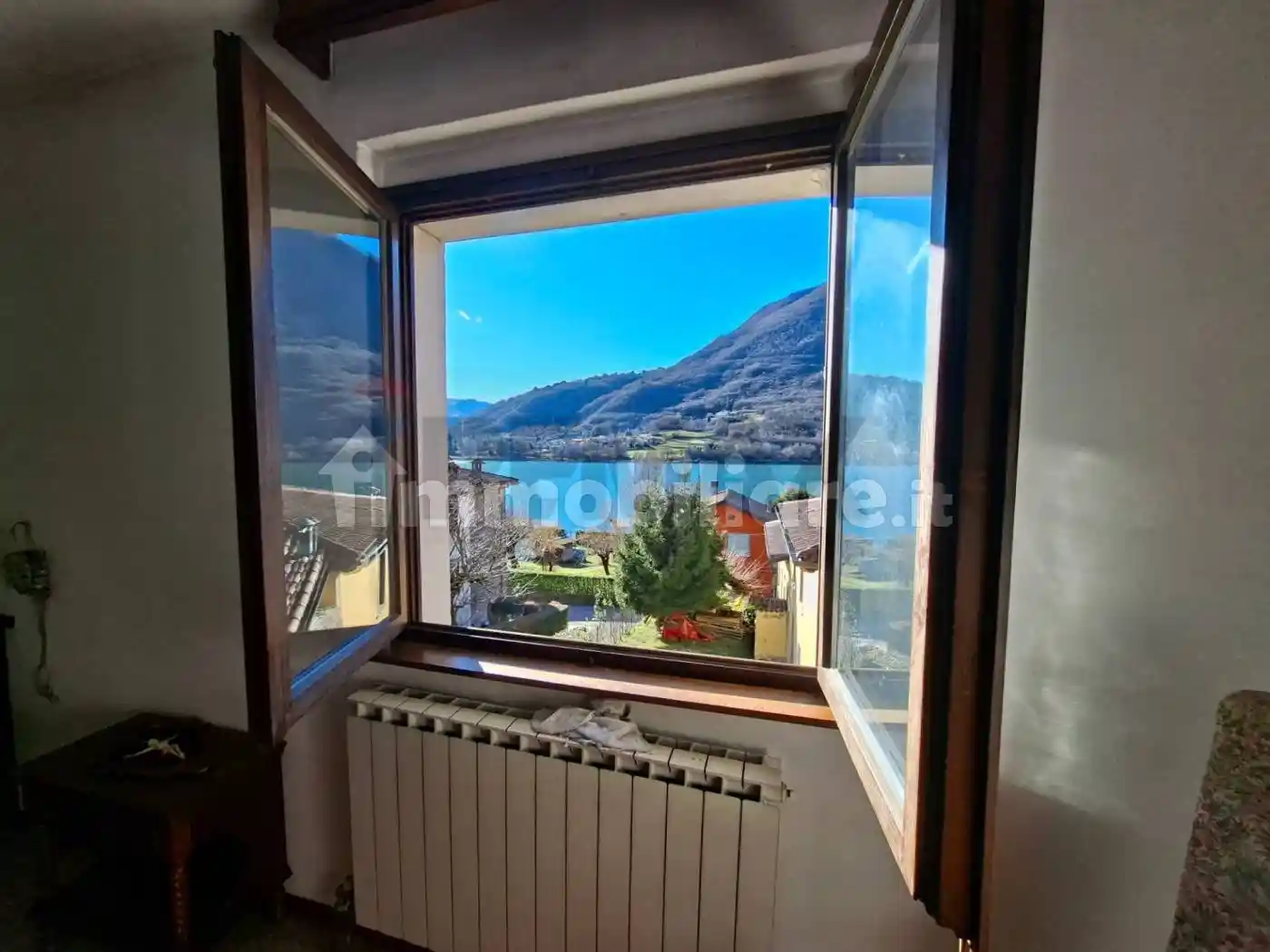 Casa indipendente in vendita a Endine Gaiano