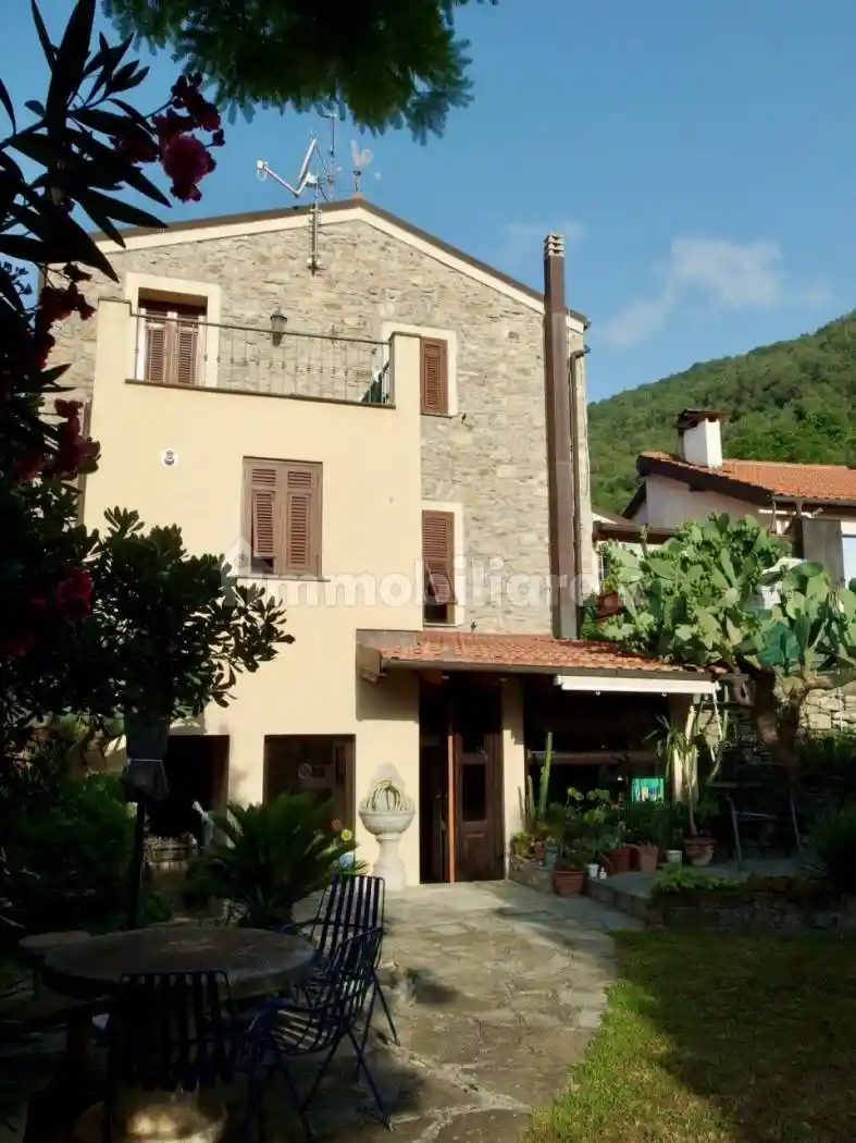 Rustico - Casale in vendita a Pontedassio