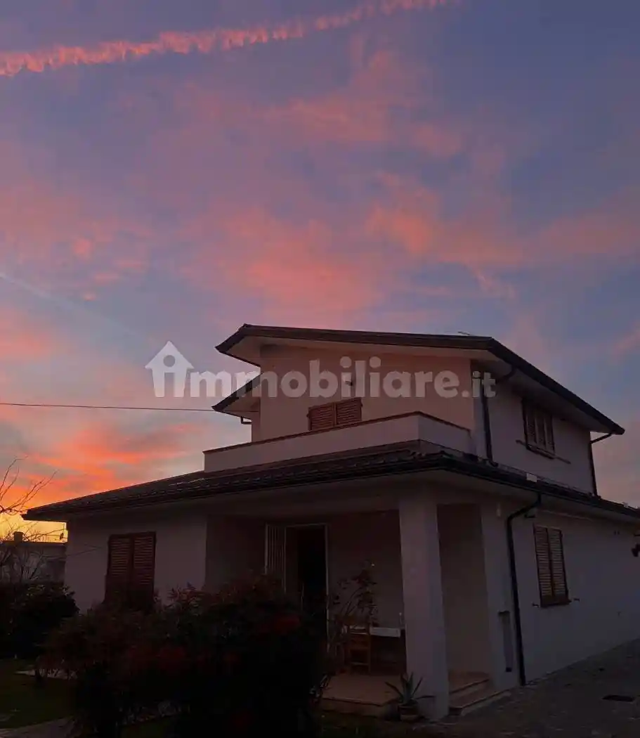 Villa in vendita a Bagnolo Cremasco