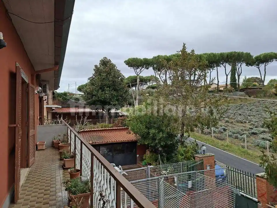 Villa in vendita a Frascati