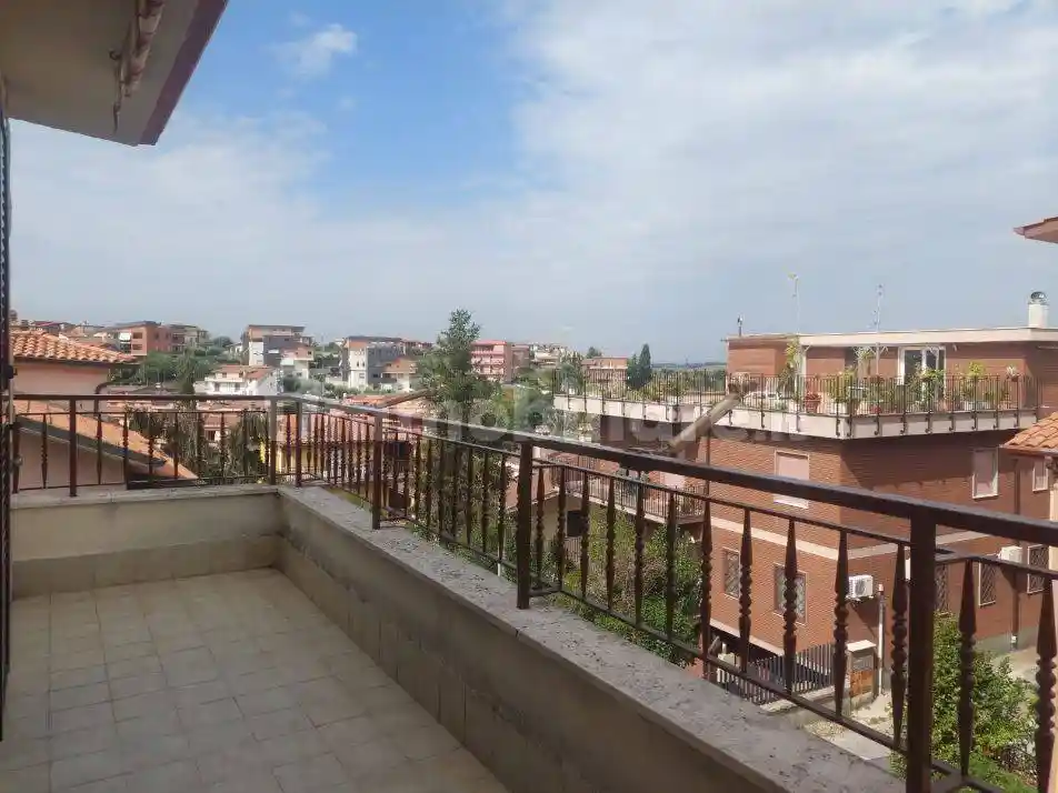 Villa in vendita a Fonte Nuova