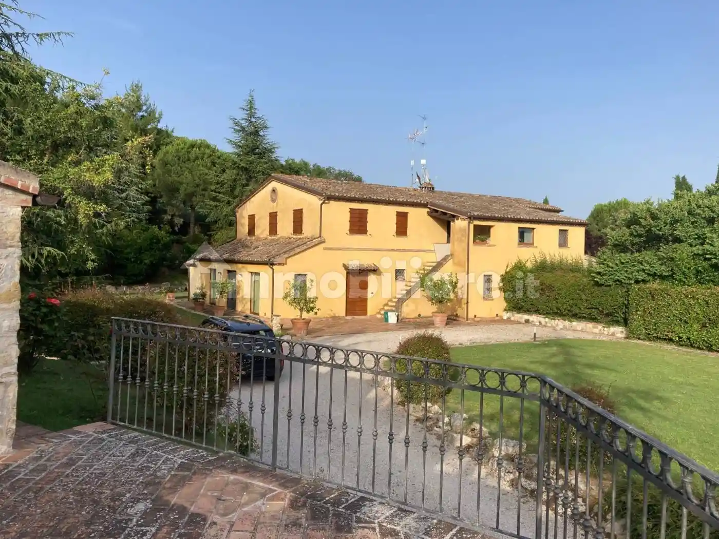 Rustico - Casale in vendita a Camerano