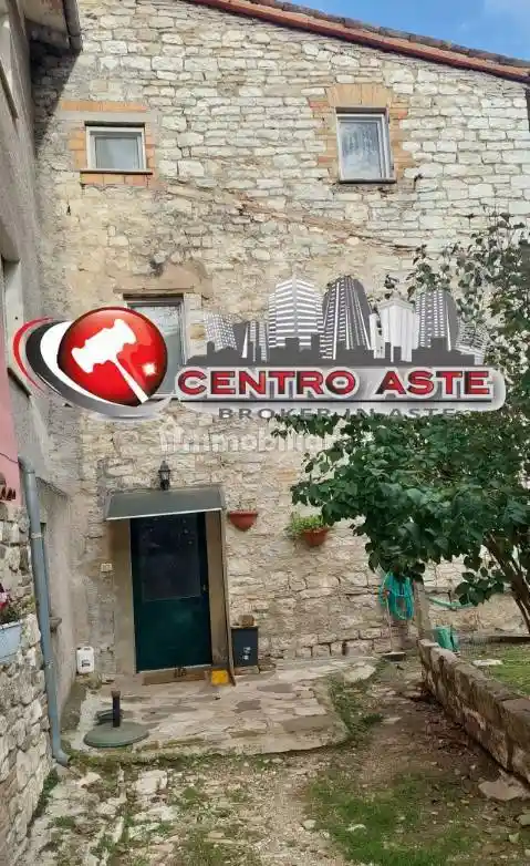 Appartamento in vendita a Cantiano