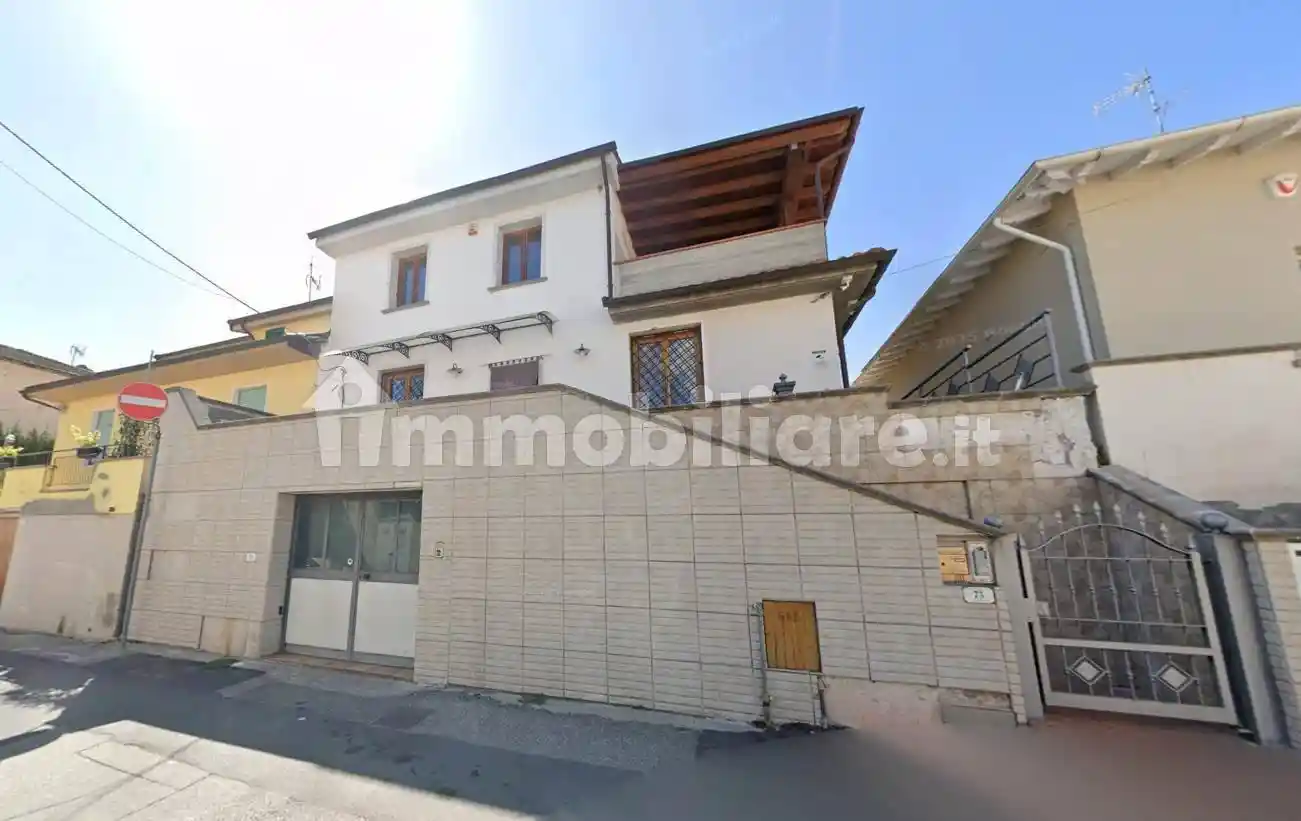 Casa indipendente in vendita a Capraia e Limite