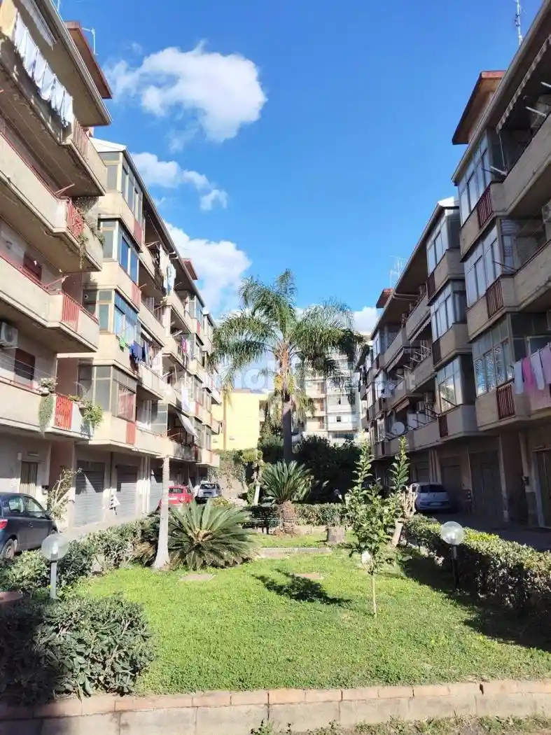 Appartamento in vendita a Acireale