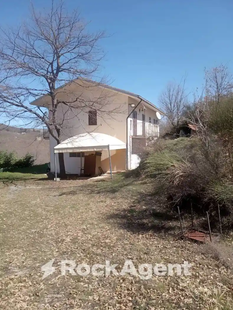 Villa in vendita a Abriola