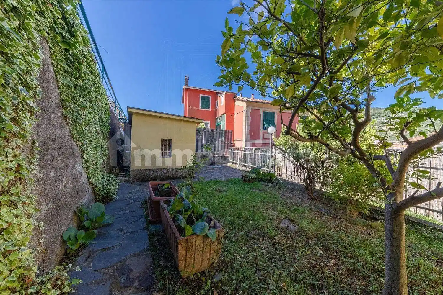 Appartamento in vendita a Cogorno