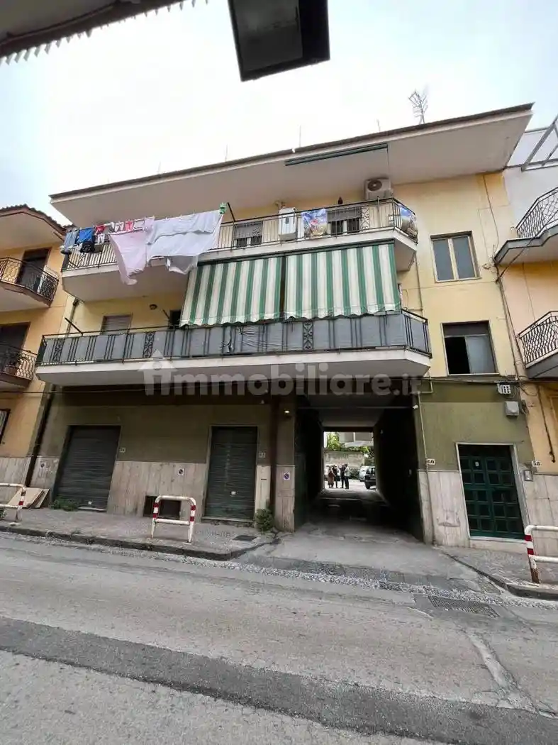 Palazzo - Edificio in vendita a Giugliano in Campania