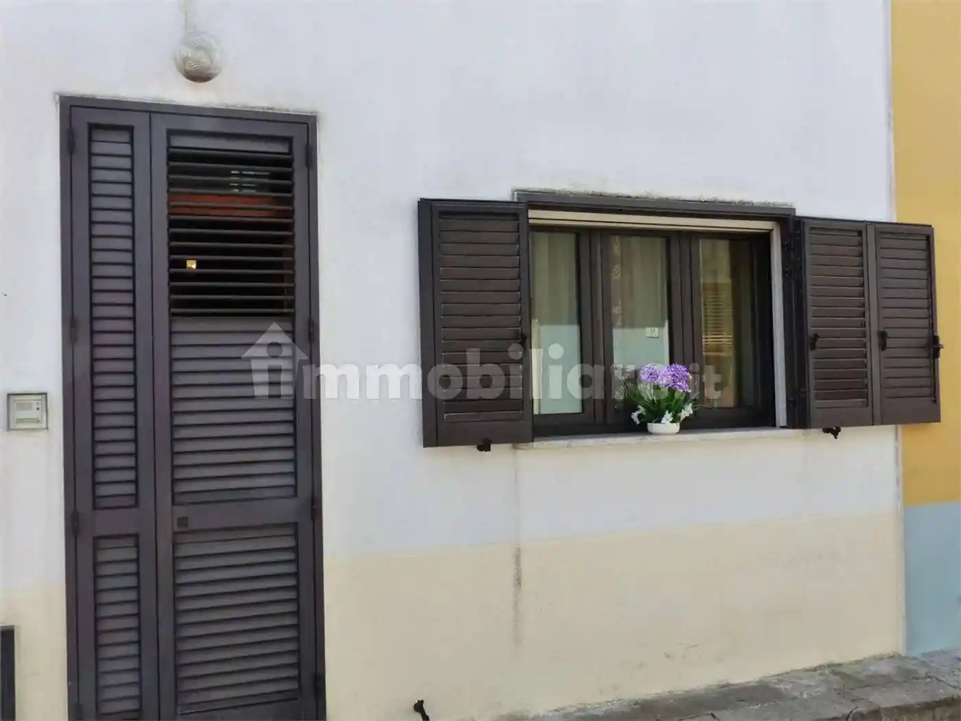 Villa in vendita a Neviano