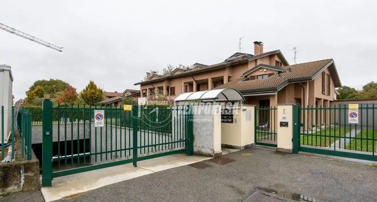 Appartamento in vendita a Cavenago di Brianza