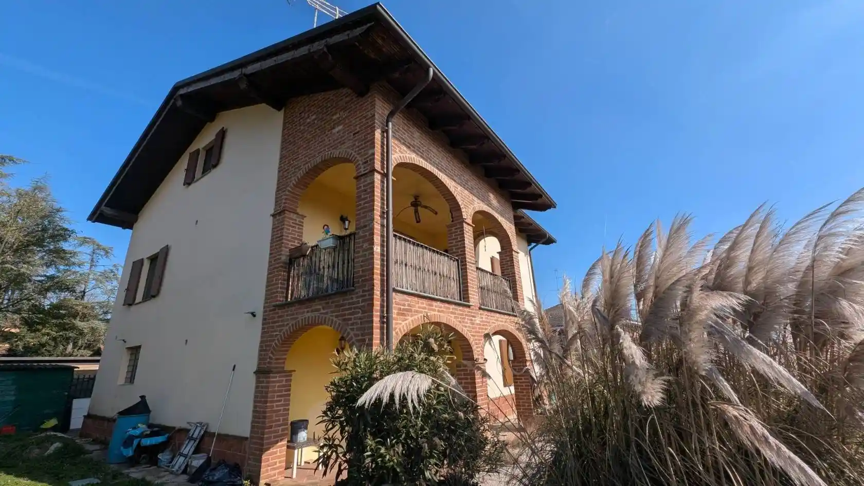 Villa in vendita a San Salvatore Monferrato