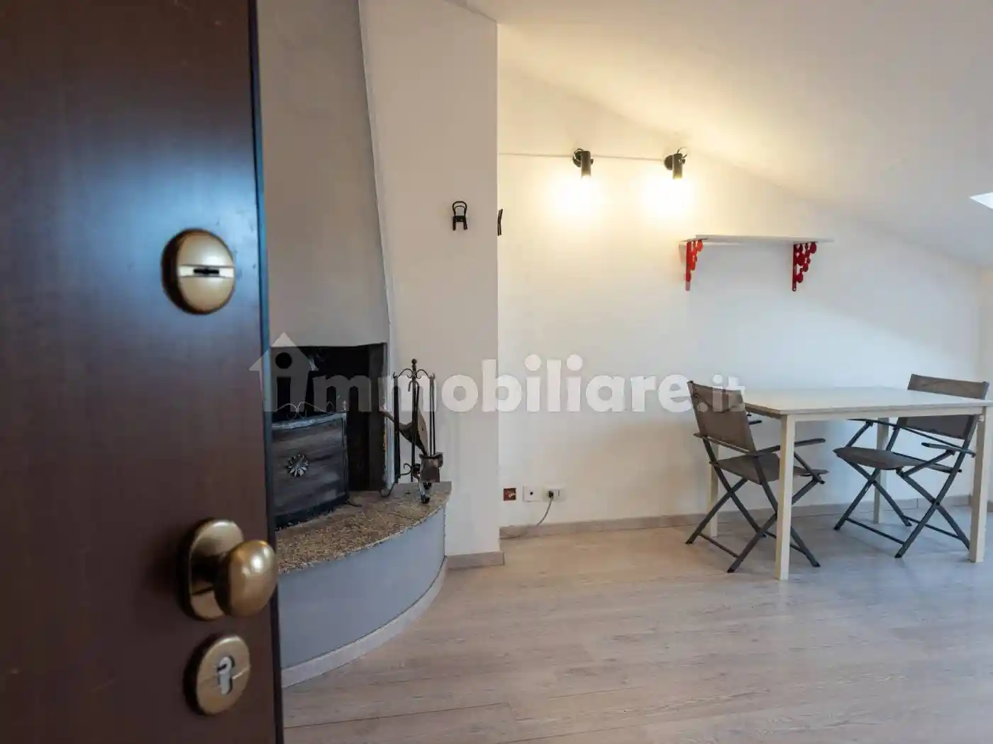 Appartamento in vendita a Casatenovo