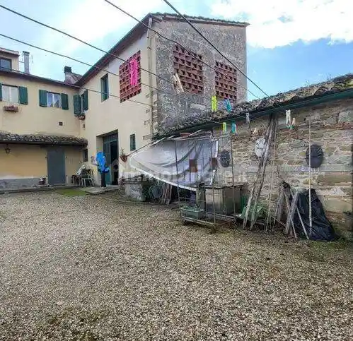 Rustico - Casale in vendita a Vicchio