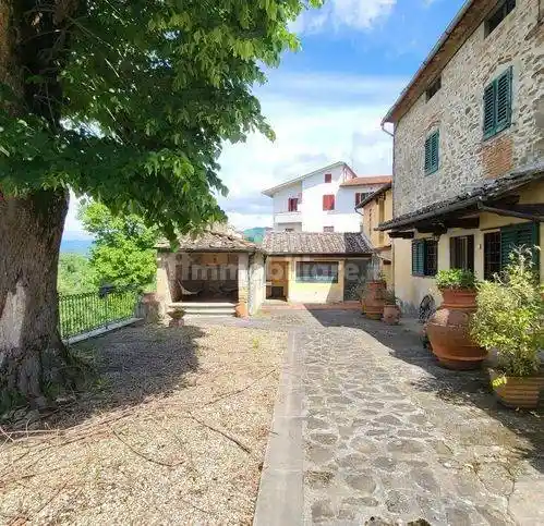 Rustico - Casale in vendita a Vicchio