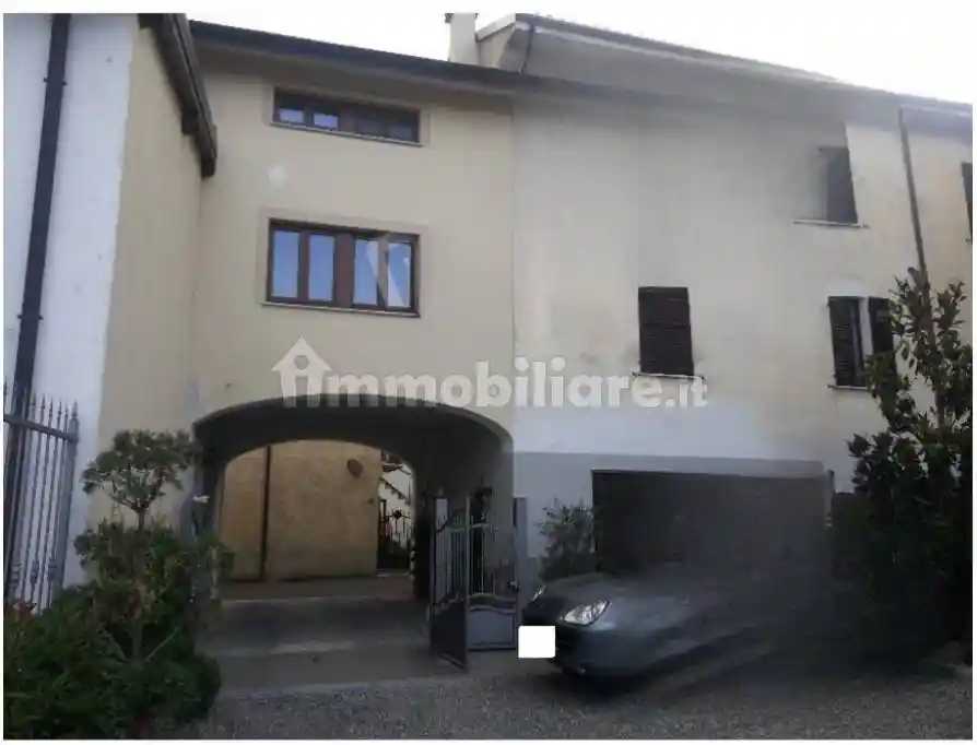 Casa indipendente in vendita a Villalvernia