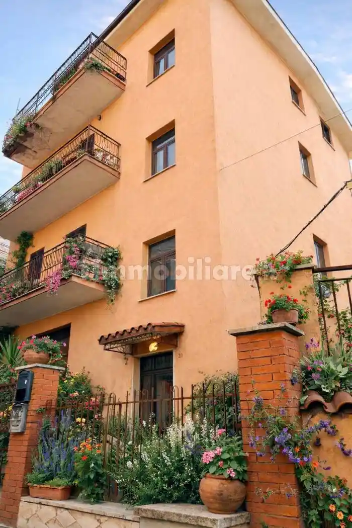 Appartamento in vendita a Sant'Angelo Romano