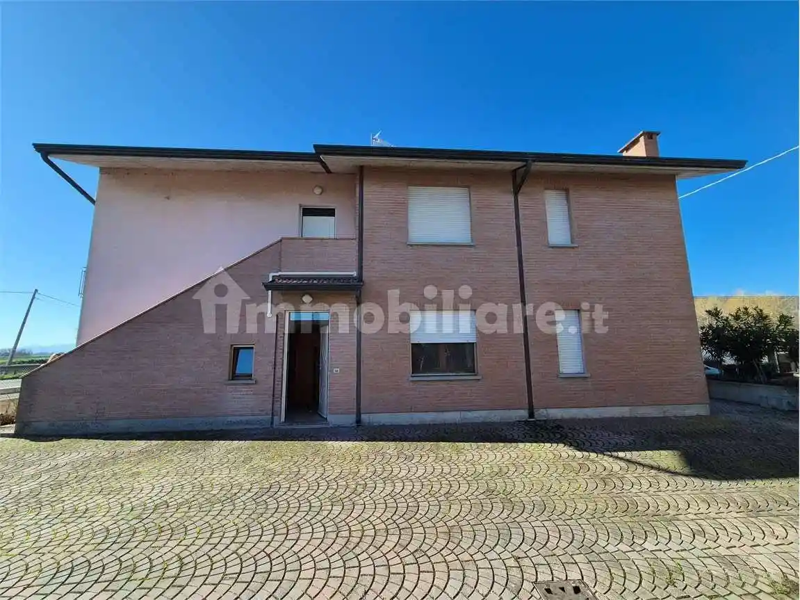 Casa indipendente in vendita a Cervia