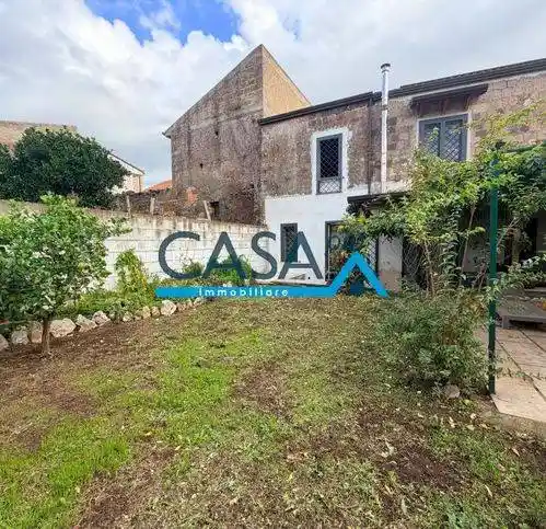 Villa in vendita a Pastorano