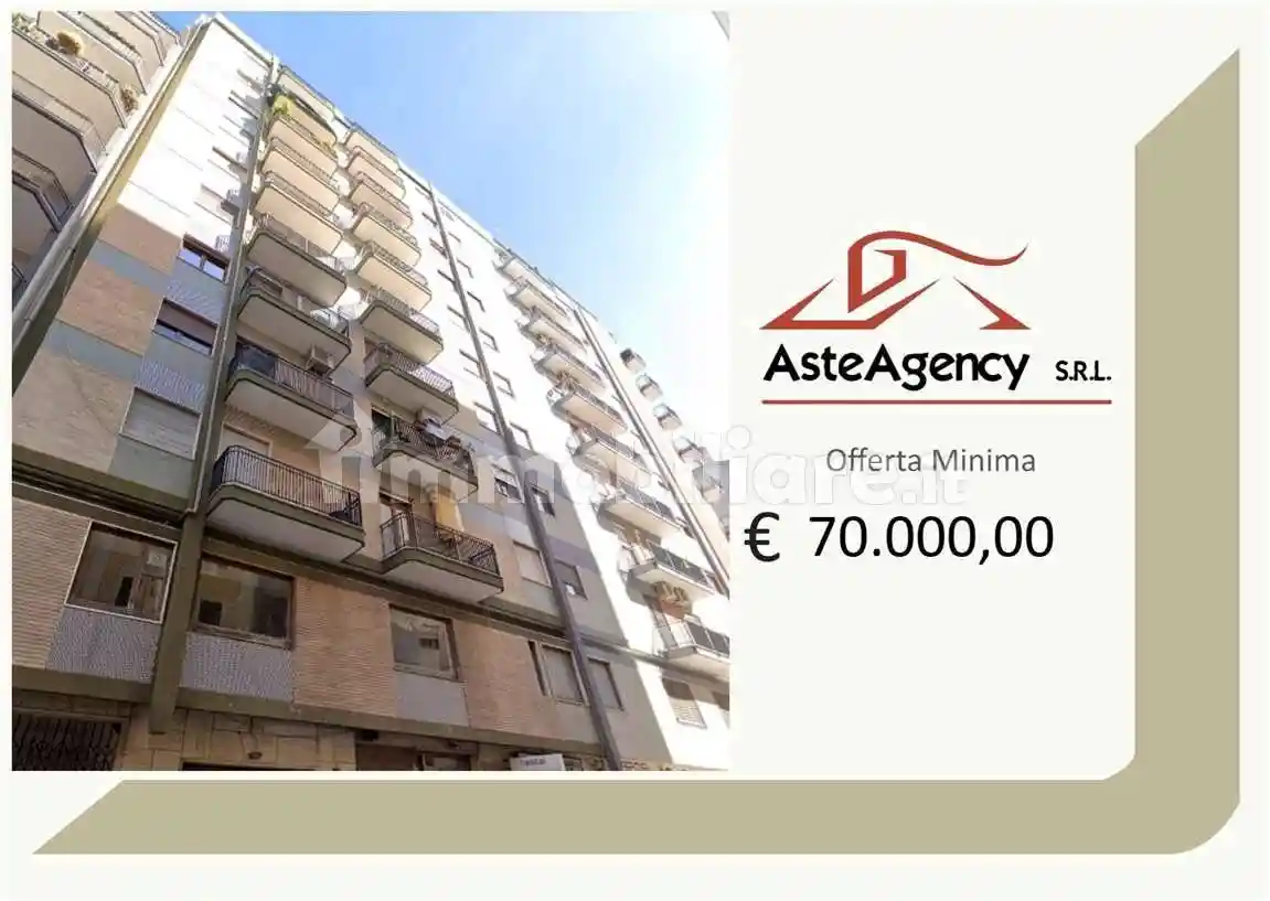 Appartamento in vendita a Taranto