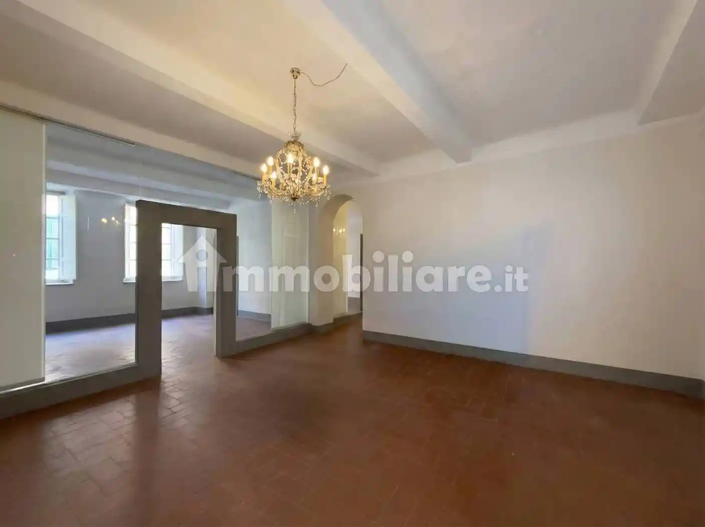 Appartamento in vendita a Lucca