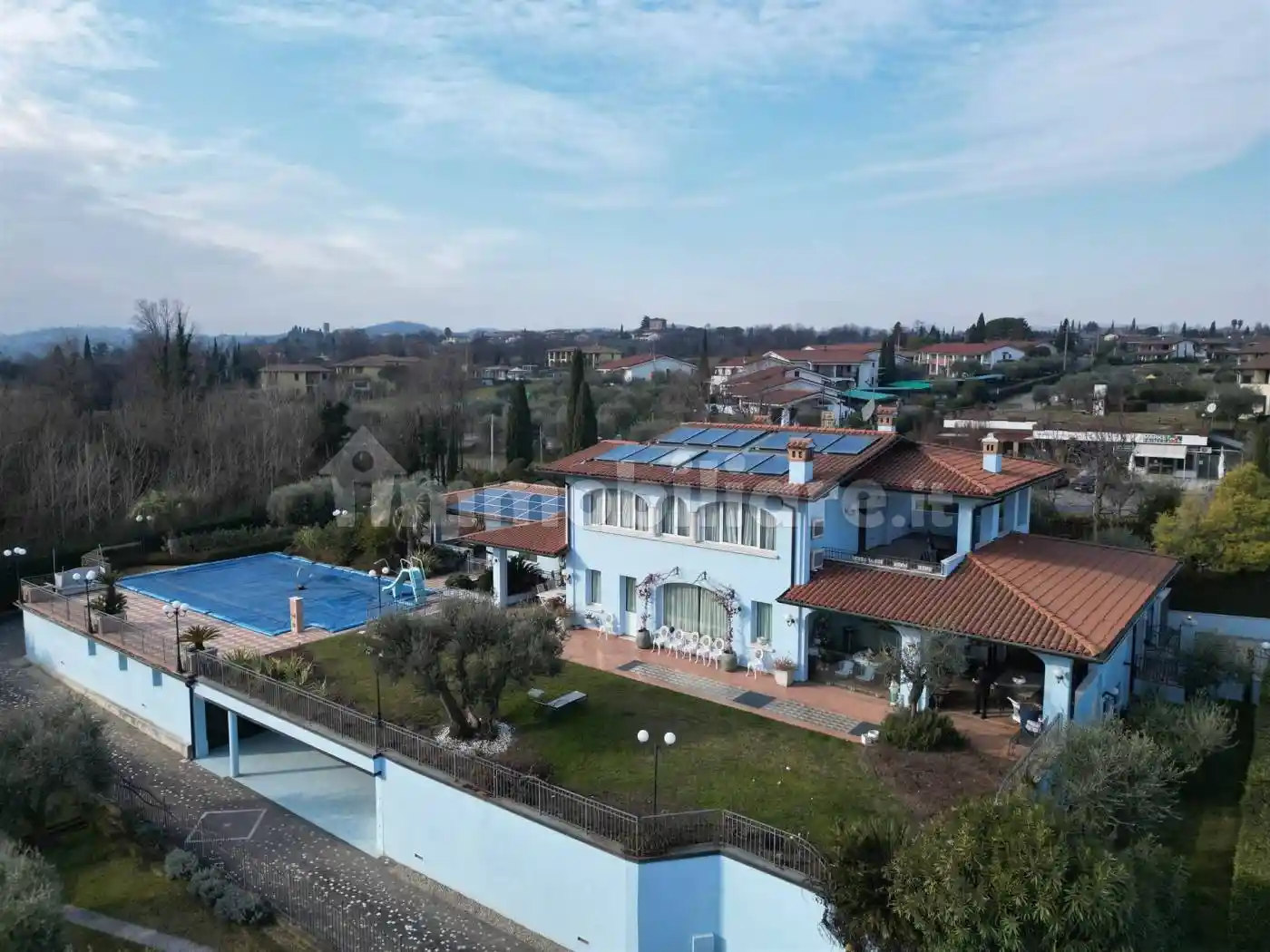 Villa in vendita a Moniga del Garda