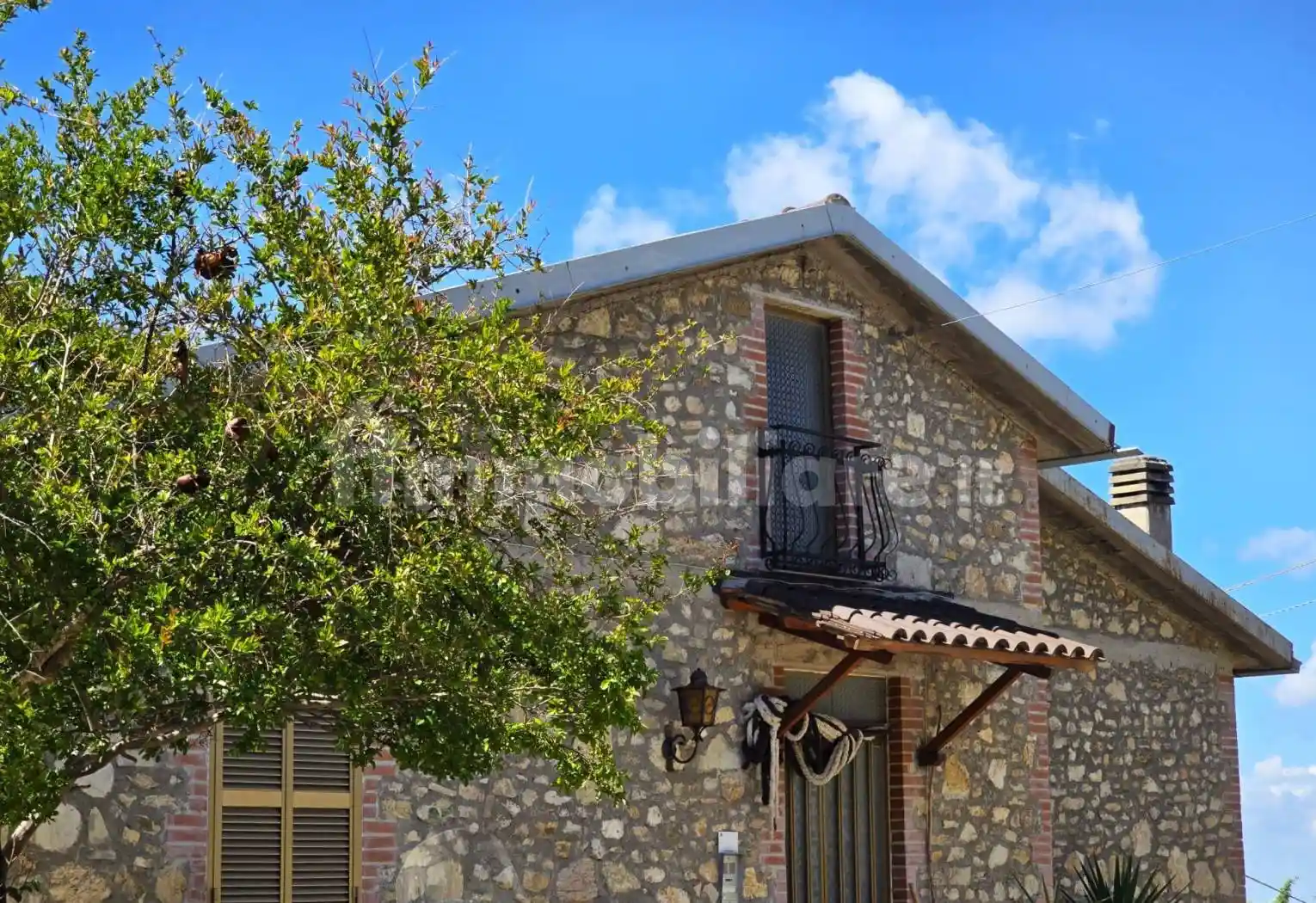 Casa indipendente in vendita a Terni